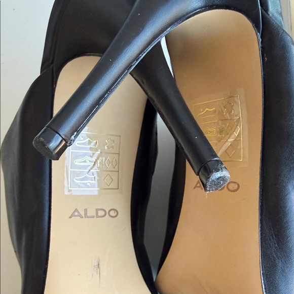 Aldo Black Leather Pointed Mules 9M - Picture 6 of 6